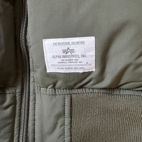 Alpha Industries MA-1 Quilted Bomber Jacket Olive Green Puffer - Picture 5 of 10